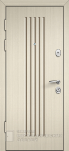 Фото «Белая дверь №15»  в Лосино-Петровскому